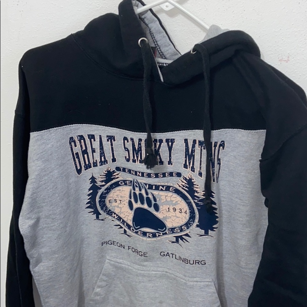 VINTAGE HOODIE !!